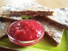 Гречнево-кокосовые лепёшки с клюквенным соусом Гречнево-кокосовые лепёшки с клюквенным соусом
